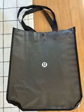 Lululemon Black Logo Bag